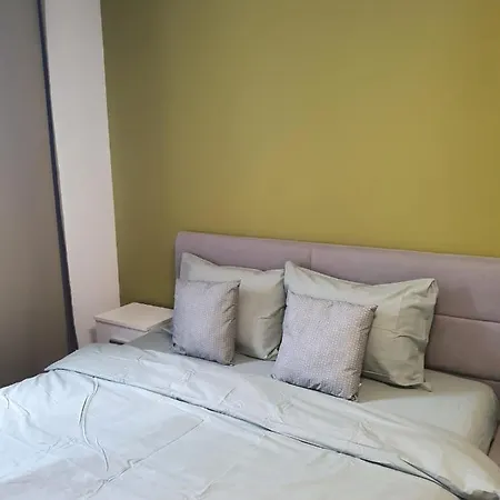 Iris Vivo Mall 2 Apartment